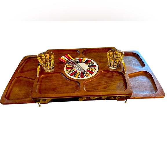 Other - Vintage Hibachi Expandable 2-Tier Tray w/ Accessories